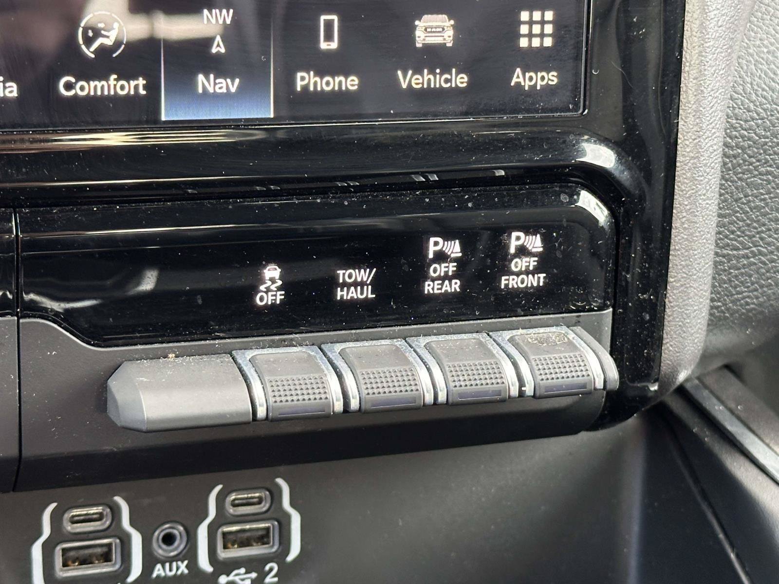 Used 2023 RAM 1500 Laramie AWD/4WD image 20