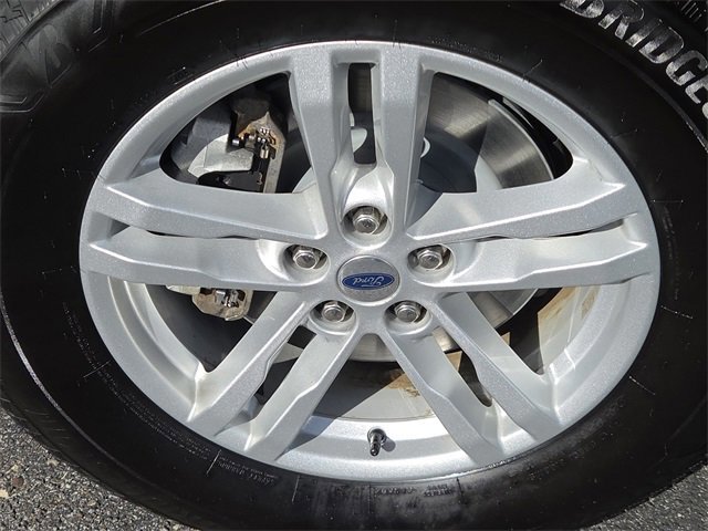 Certified 2021 Ford Explorer XLT w/ Equipment Group 202A image 29