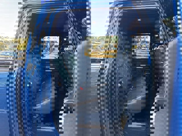 Certified 2022 Ford F250 Lariat w/ Lariat Value Package image 11