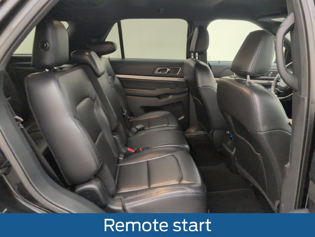 Certified 2019 Ford Explorer XLT w/ Equipment Group 202A FWD image 16