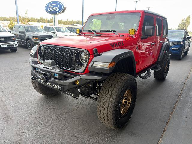 Used 2025 Jeep Wrangler Unlimited Sport AWD/4WD image 3