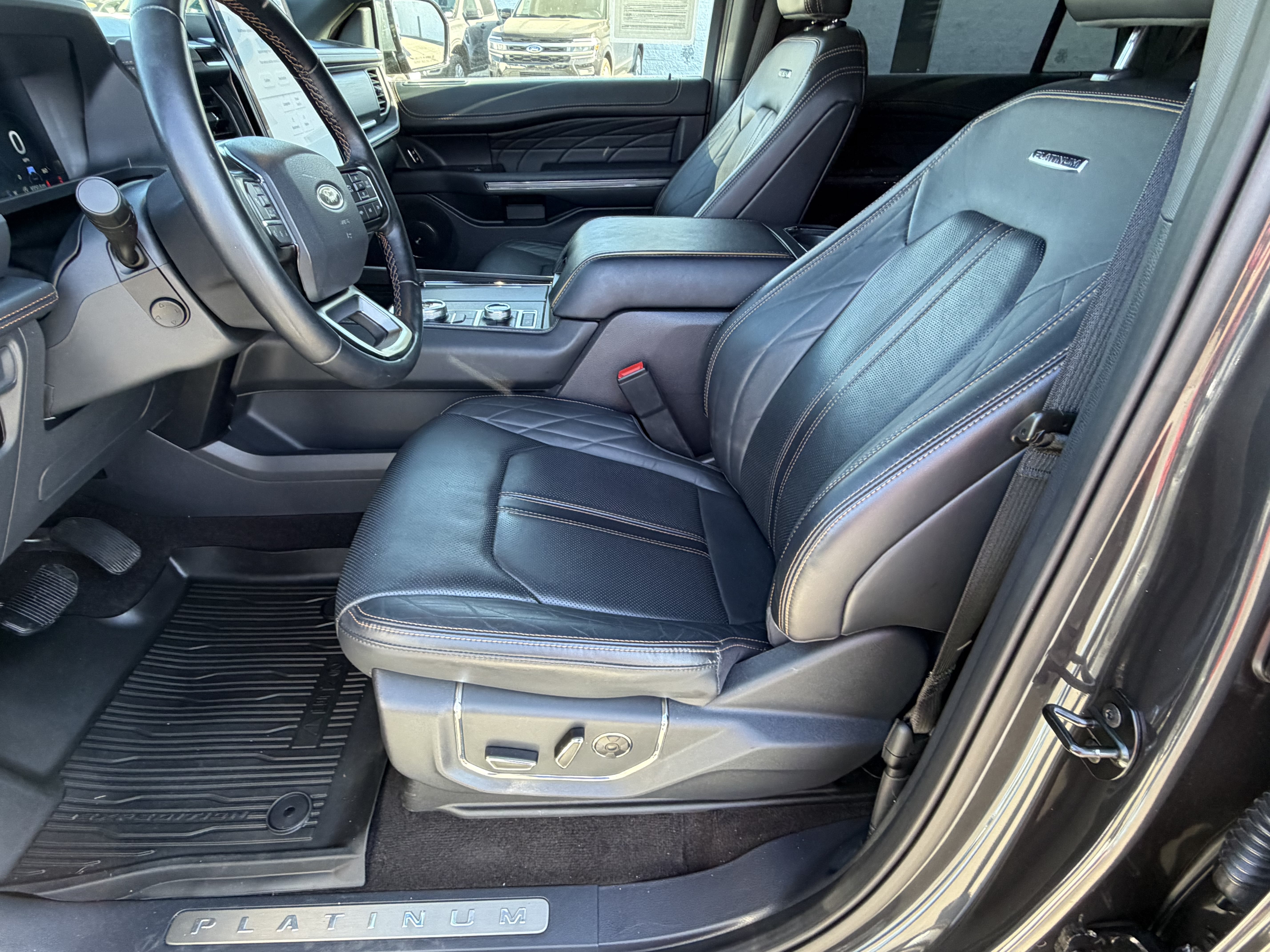 Certified 2023 Ford Expedition Max Platinum AWD/4WD image 13