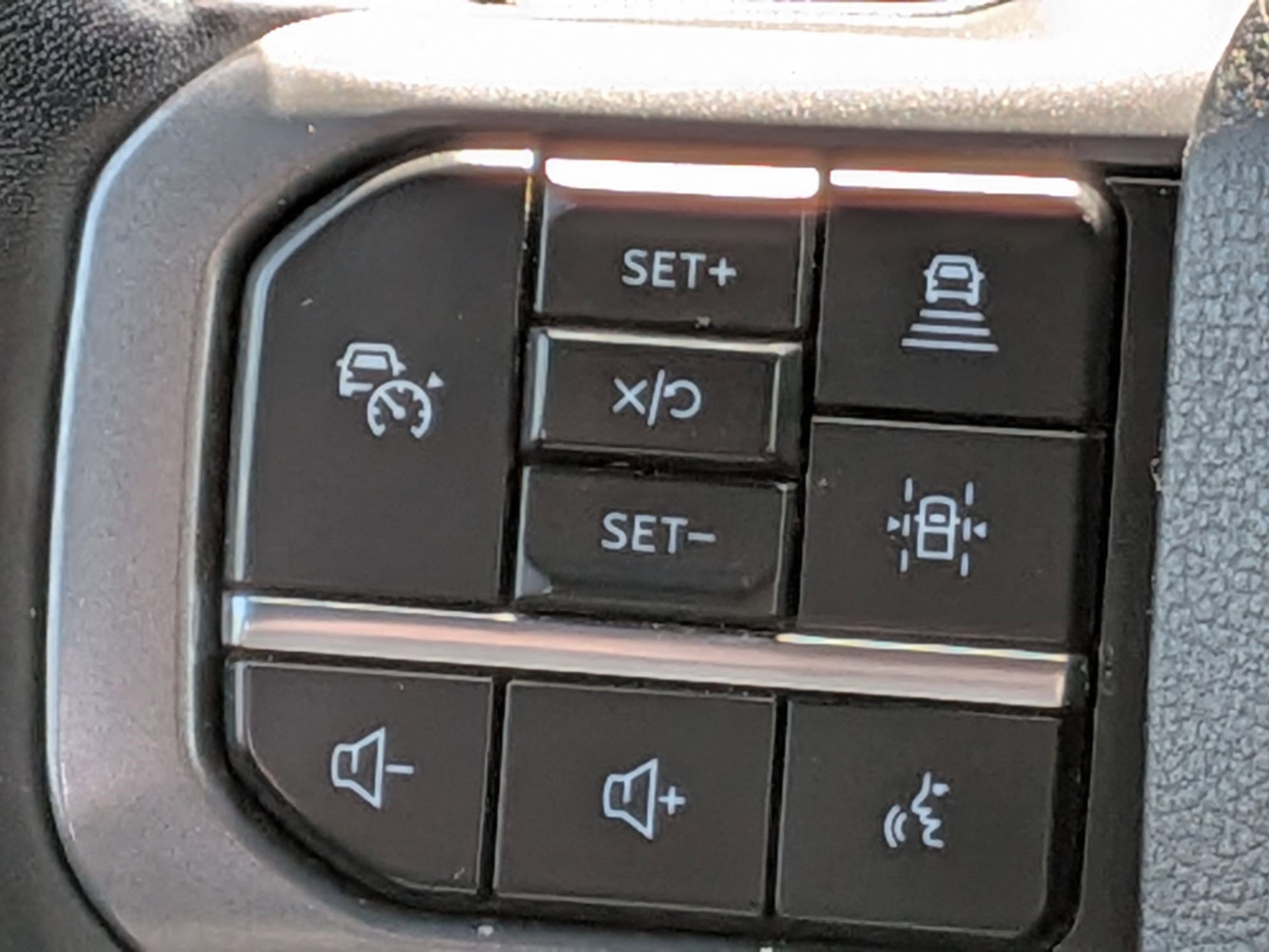 Certified 2021 Ford F150 Lariat w/ Equipment Group 502A High image 19