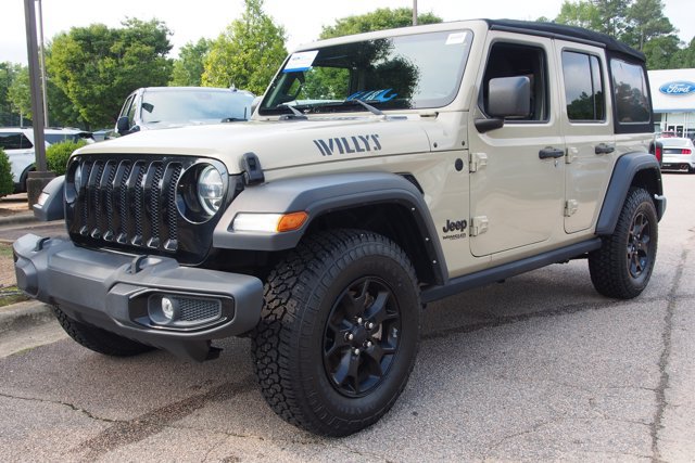 Used 2022 Jeep Wrangler Unlimited Sport AWD/4WD image 3