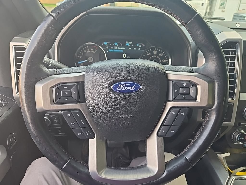 Certified 2018 Ford F150 Platinum w/ Equipment Group 701A Luxury AWD/4WD image 18