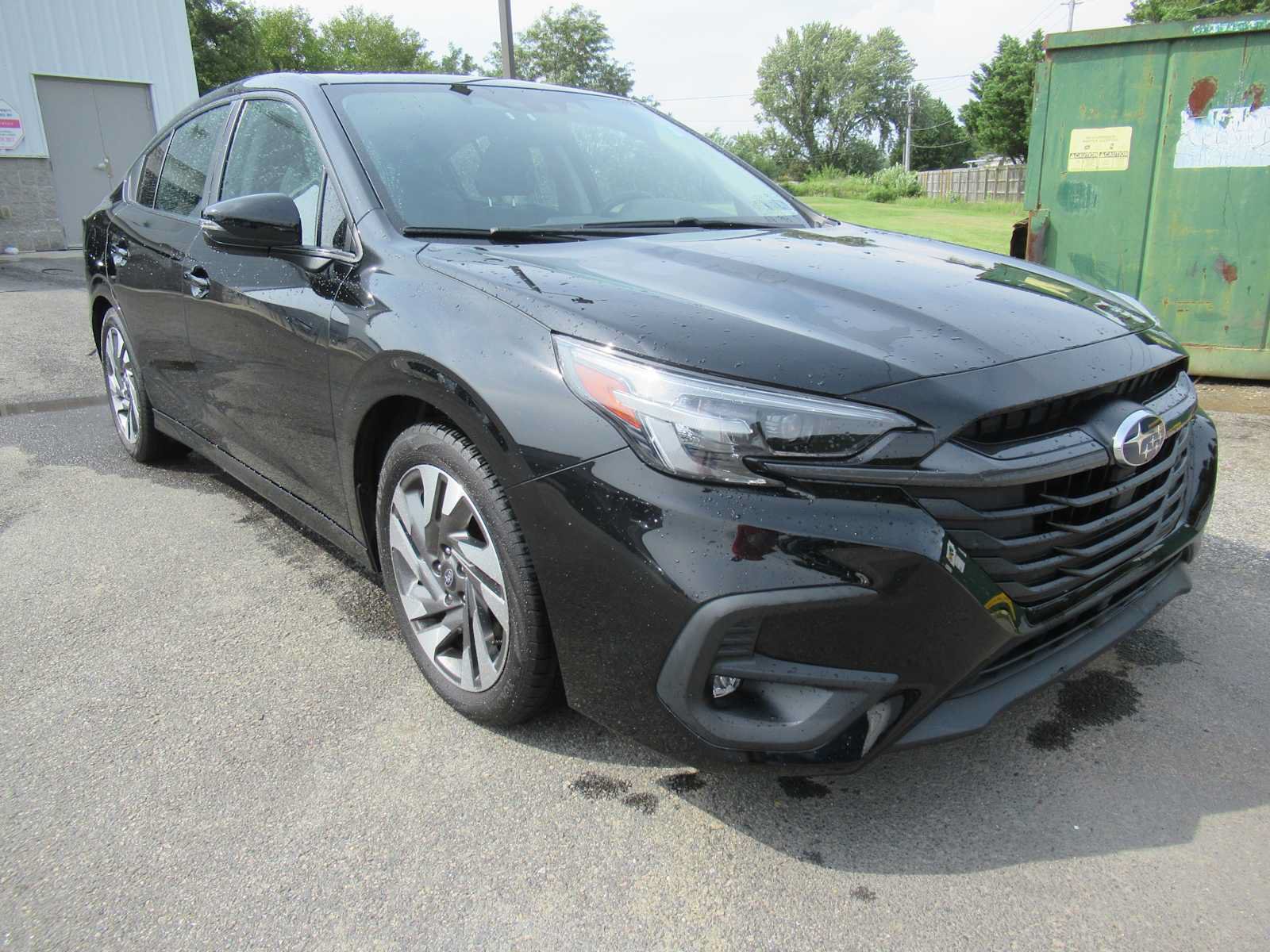 Used 2024 Subaru Legacy Limited AWD/4WD image 3