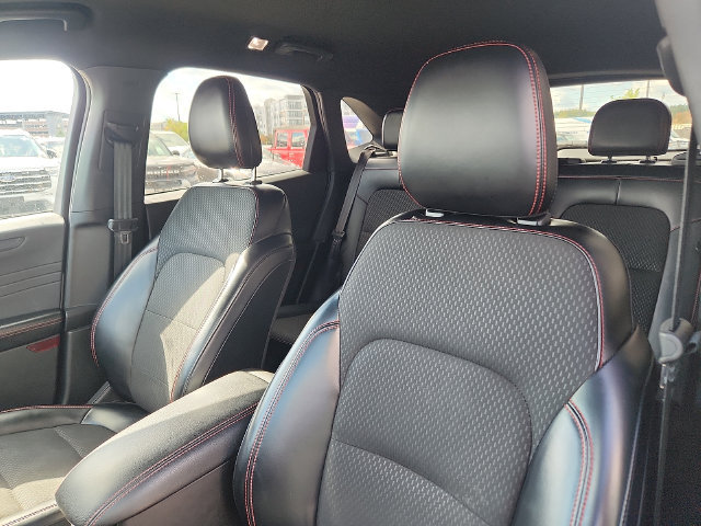 Certified 2025 Ford Escape ST-Line Select AWD/4WD image 21