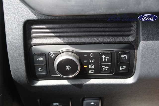 Certified 2025 Ford F250 Lariat w/ Black Appearance Package AWD/4WD image 22