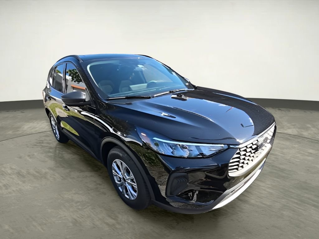 Certified 2025 Ford Escape Active w/ Tech Pack #1 FWD image 10
