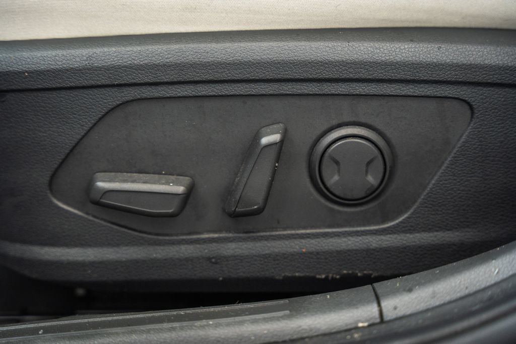 Used 2022 Hyundai Sonata SEL FWD image 35