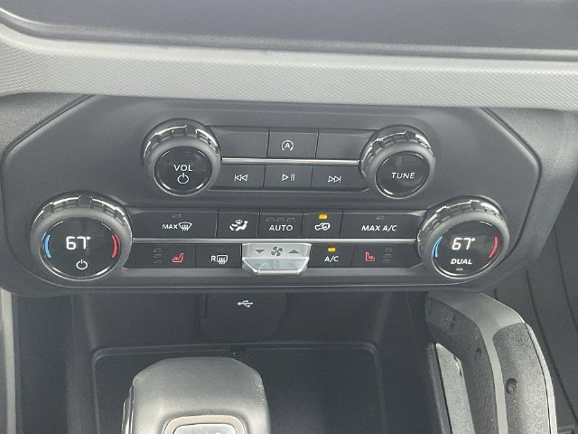 Certified 2023 Ford Bronco Big Bend w/ Sasquatch Package AWD/4WD image 20