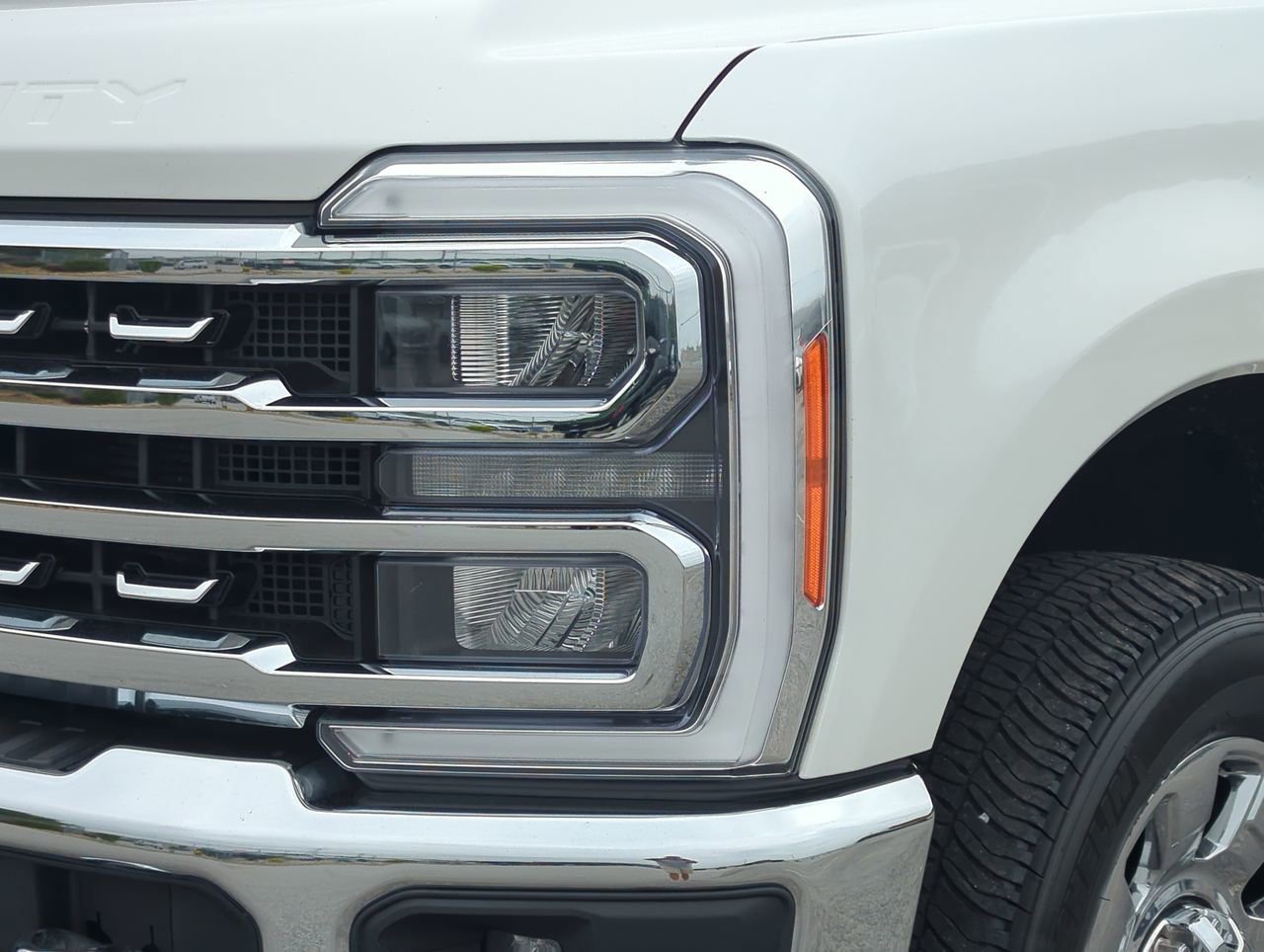 Certified 2023 Ford F250 Lariat w/ Chrome Package AWD/4WD image 8