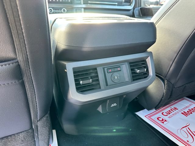 Certified 2025 Ford F250 Lariat w/ Black Appearance Package AWD/4WD image 9