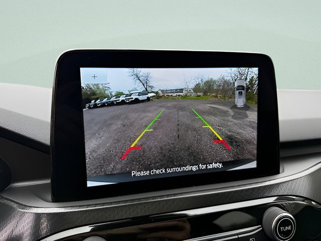 Certified 2021 Ford Escape SEL w/ SEL Stealth AWD Package image 11