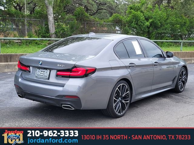 Used 2023 BMW 540i w/ M Sport Package RWD image 5