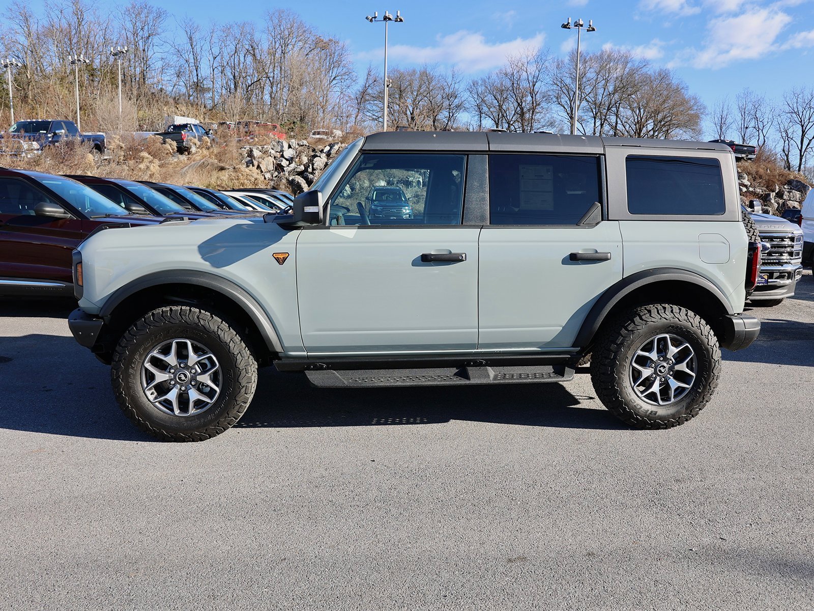 Certified 2024 Ford Bronco Badlands image 4