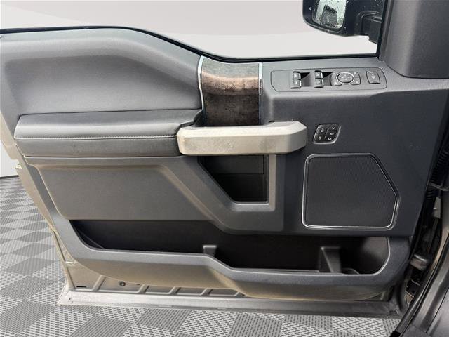 Certified 2022 Ford F350 Lariat AWD/4WD image 14