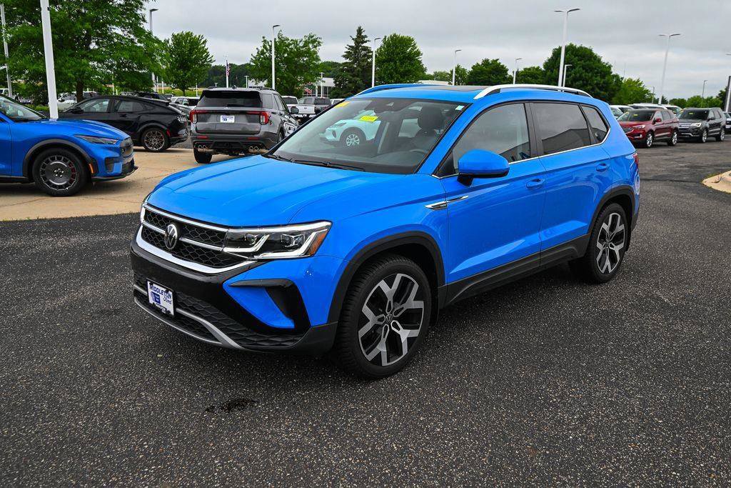 Used 2022 Volkswagen Taos SEL AWD/4WD image 9