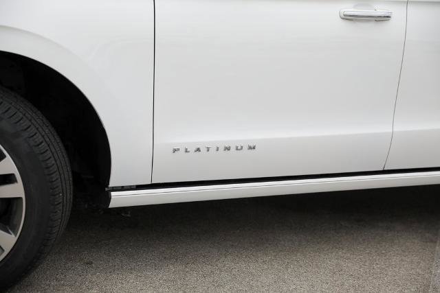 Certified 2021 Ford Expedition Platinum image 15