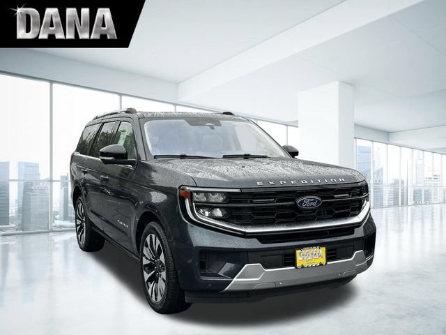 Certified 2025 Ford Expedition Platinum w/ Driver's Package AWD/4WD image 1