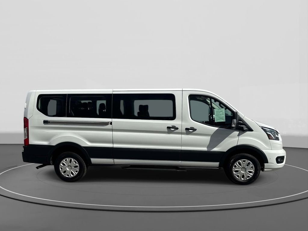 Certified 2022 Ford Transit 350 XLT RWD image 5