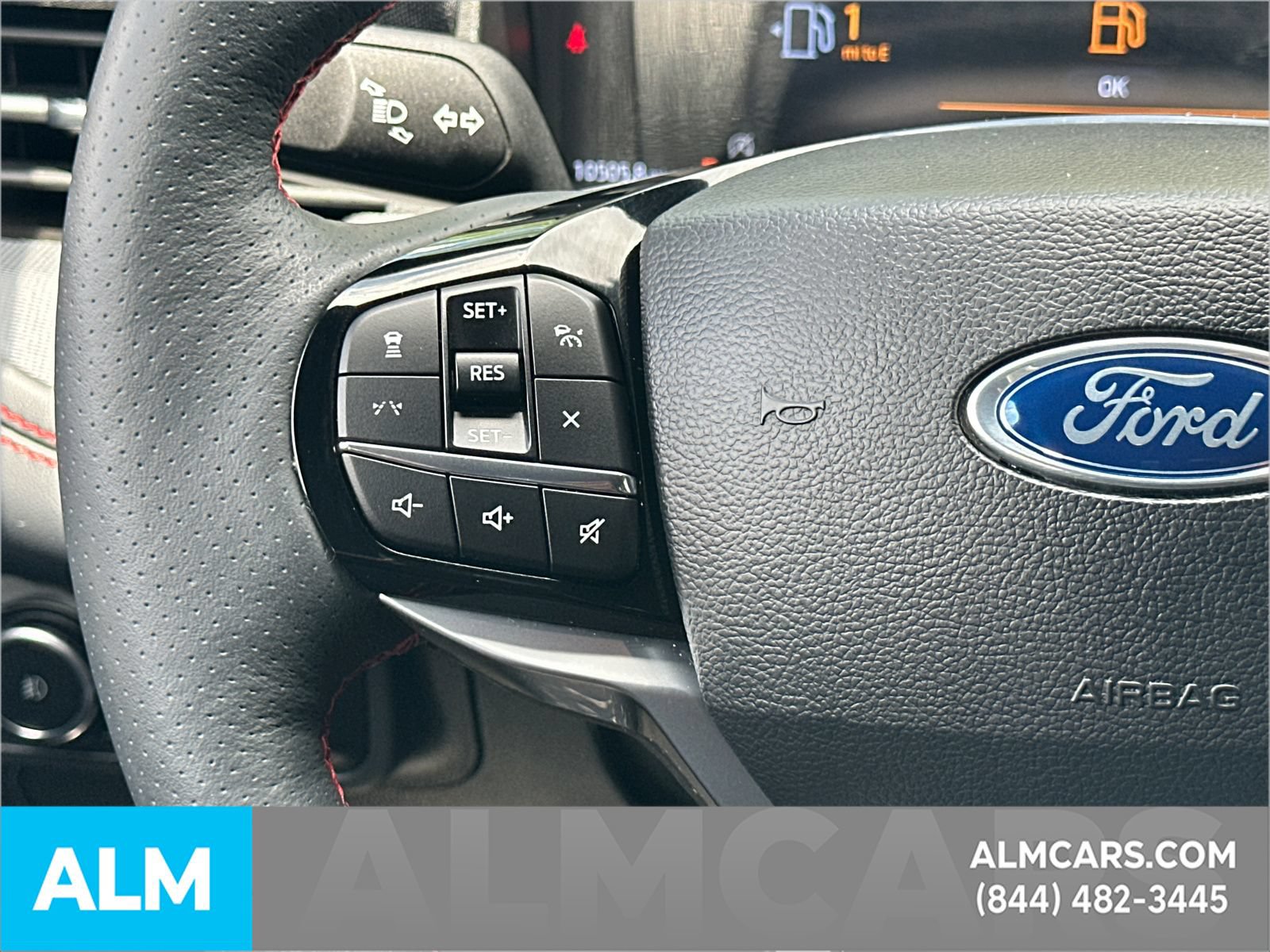 Certified 2026 Ford Explorer Platinum w/ LUX Leather Package AWD/4WD image 29