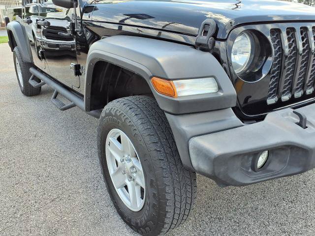 Used 2020 Jeep Gladiator Sport w/ Quick Order Package 23S AWD/4WD image 21