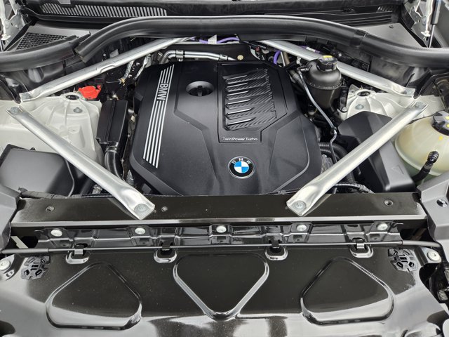 Used 2022 BMW X6 xDrive40i w/ Executive Package AWD/4WD image 29