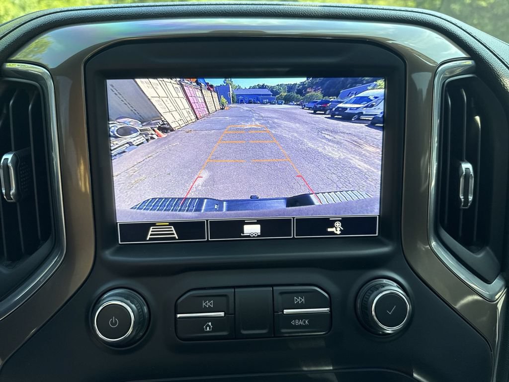 Used 2020 Chevrolet Silverado 3500 High Country w/ Z71 Off-Road Package AWD/4WD image 17