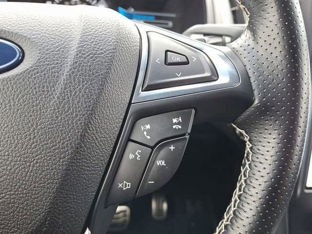 Certified 2022 Ford Edge ST w/ Cargo Accessory Package image 22