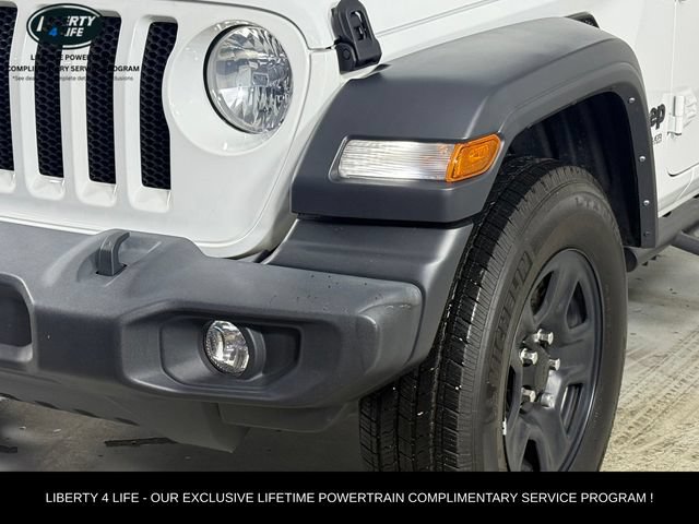 Used 2022 Jeep Wrangler Unlimited Sport AWD/4WD image 11