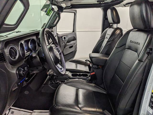 Used 2023 Jeep Wrangler Unlimited Sahara AWD/4WD image 15