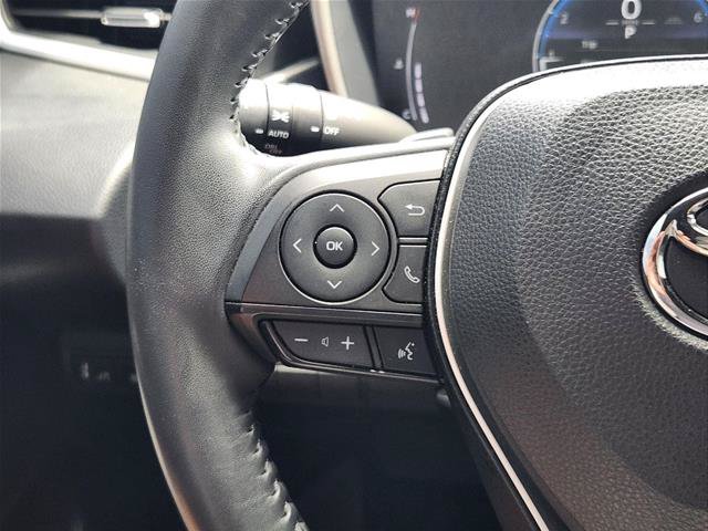 Used 2025 Toyota Corolla XSE FWD image 28