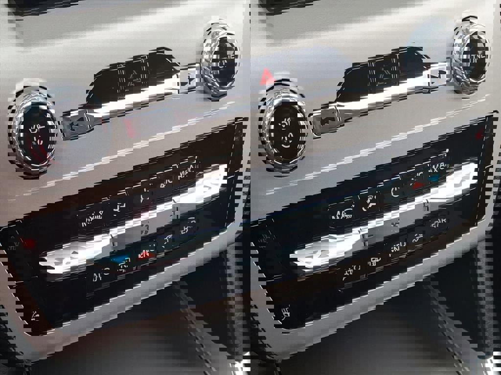 Certified 2023 Ford Explorer XLT w/ Equipment Group 202A image 28