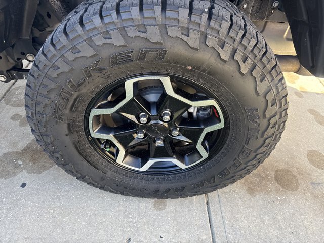 Used 2022 Jeep Gladiator Sport AWD/4WD image 12