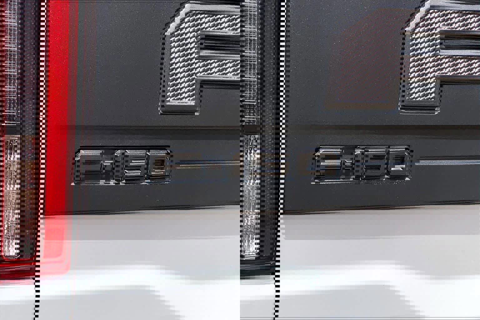 Certified 2024 Ford F150 Raptor AWD/4WD image 31