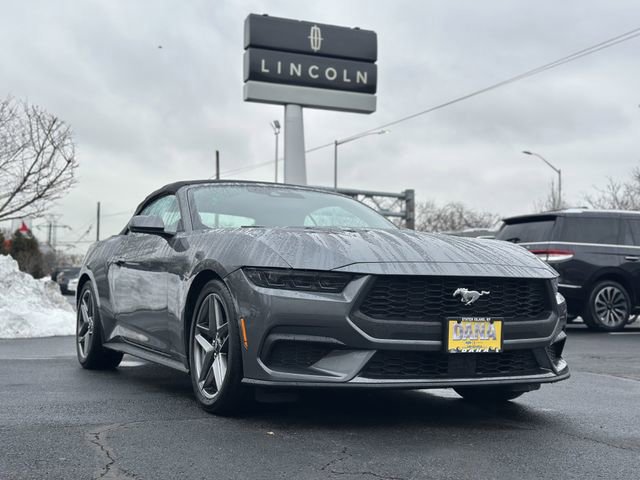 Certified 2025 Ford Mustang Convertible image 8