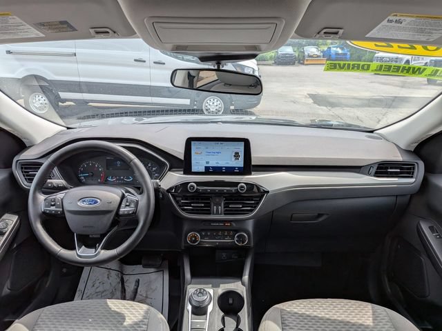 Certified 2022 Ford Escape SE w/ Cold Weather Package AWD/4WD image 15