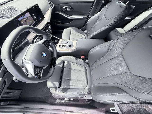 Used 2025 BMW 330i Sedan RWD image 14
