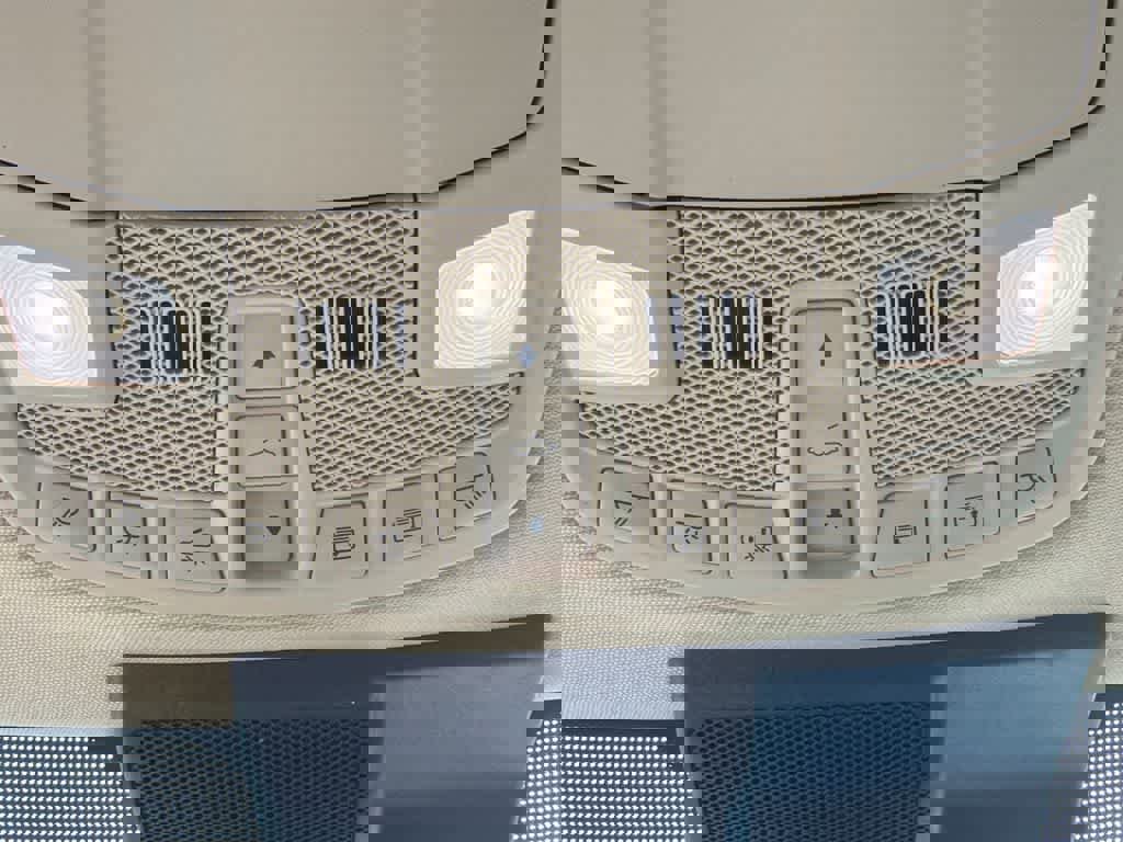 Certified 2020 Ford F150 Lariat w/ Equipment Group 502A Luxury image 30