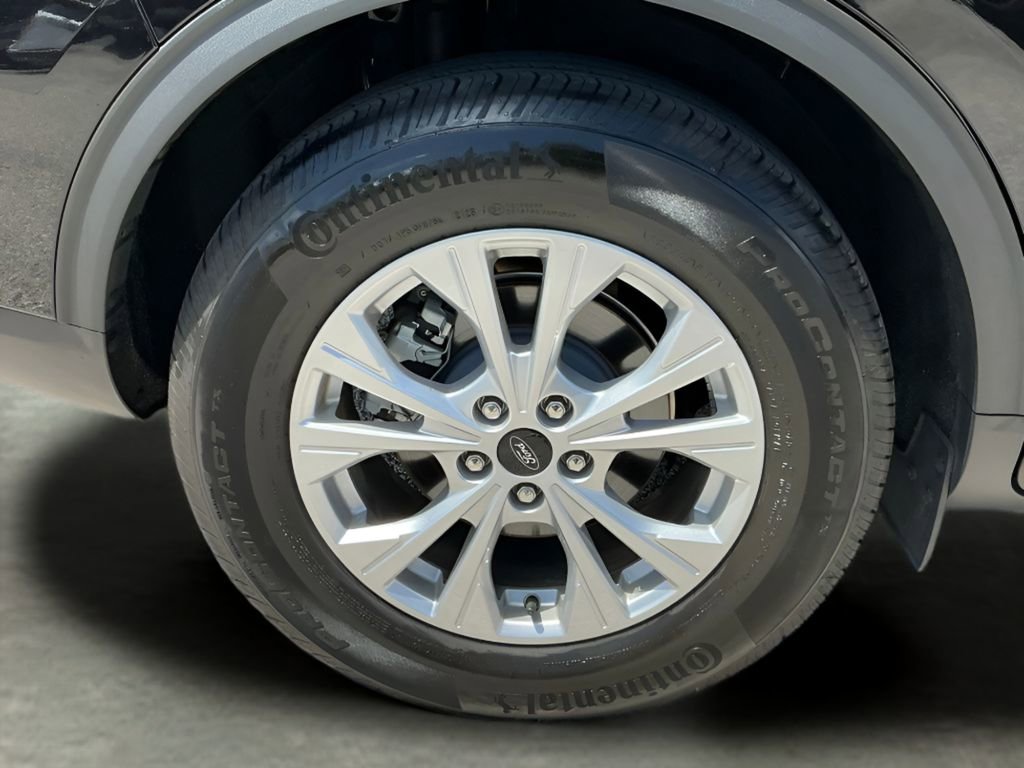 Certified 2025 Ford Escape Active w/ Tech Pack #1 FWD image 53
