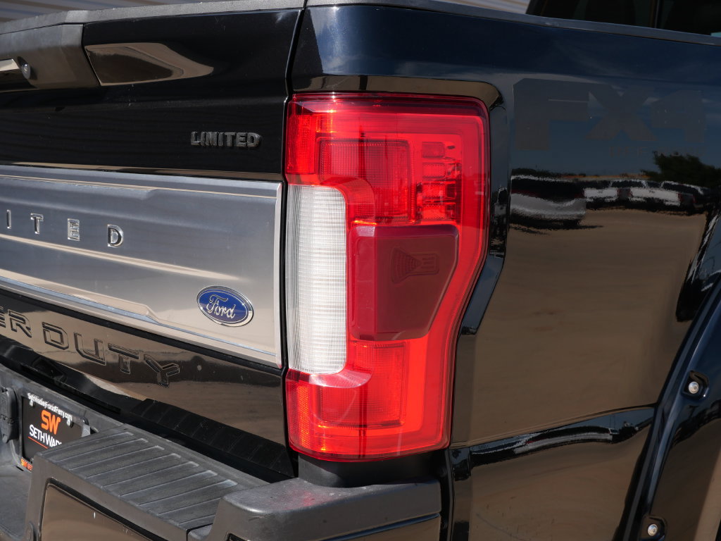 Certified 2019 Ford F350 Limited AWD/4WD image 11