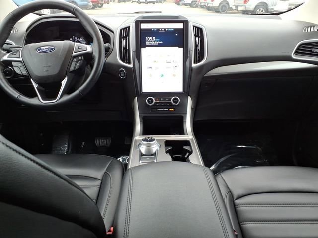 Certified 2023 Ford Edge SEL w/ Convenience Package AWD/4WD image 11