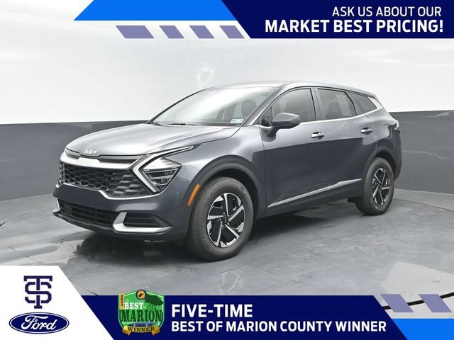Used 2025 Kia Sportage LX AWD/4WD image 1