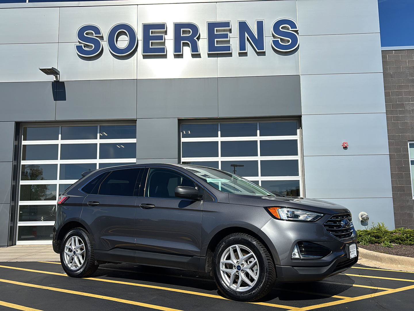 Certified 2021 Ford Edge SEL w/ Convenience Package