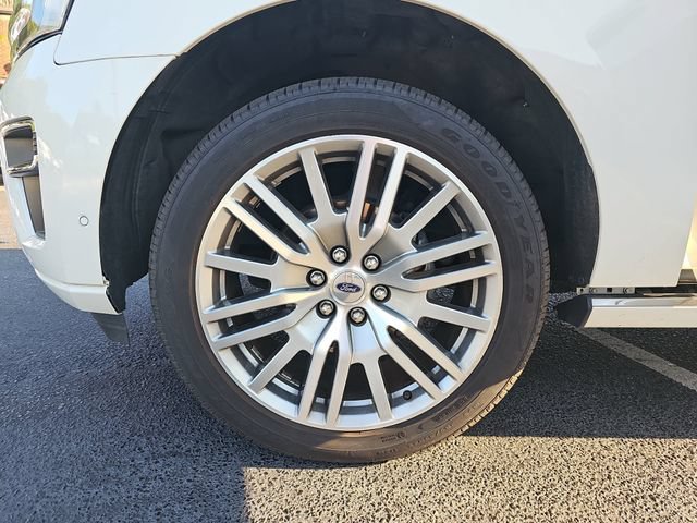 Certified 2022 Ford Expedition Platinum RWD image 36