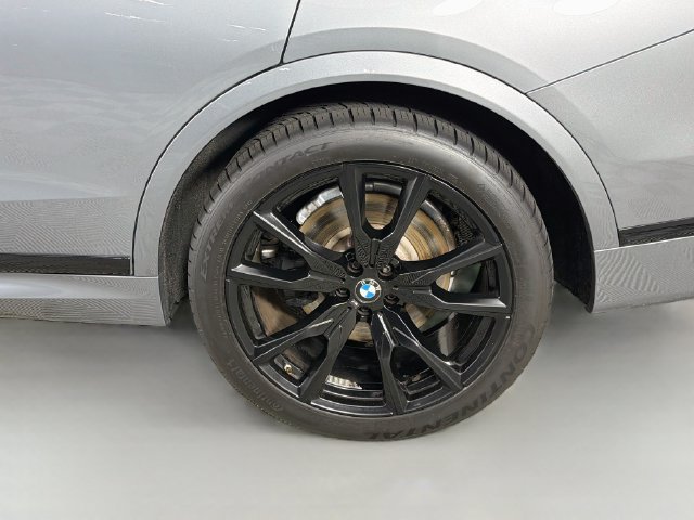 Used 2024 BMW X7 xDrive40i AWD/4WD image 38