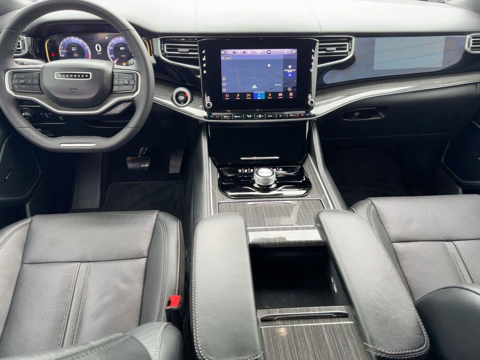 Used 2022 Jeep Wagoneer Series II image 13