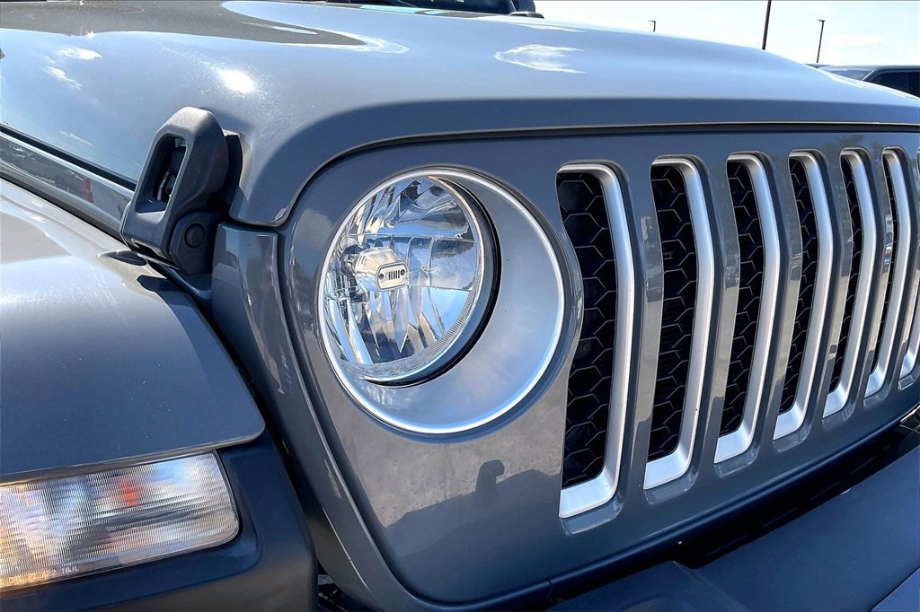 Used 2021 Jeep Gladiator Overland w/ Popular Equipment Package image 31