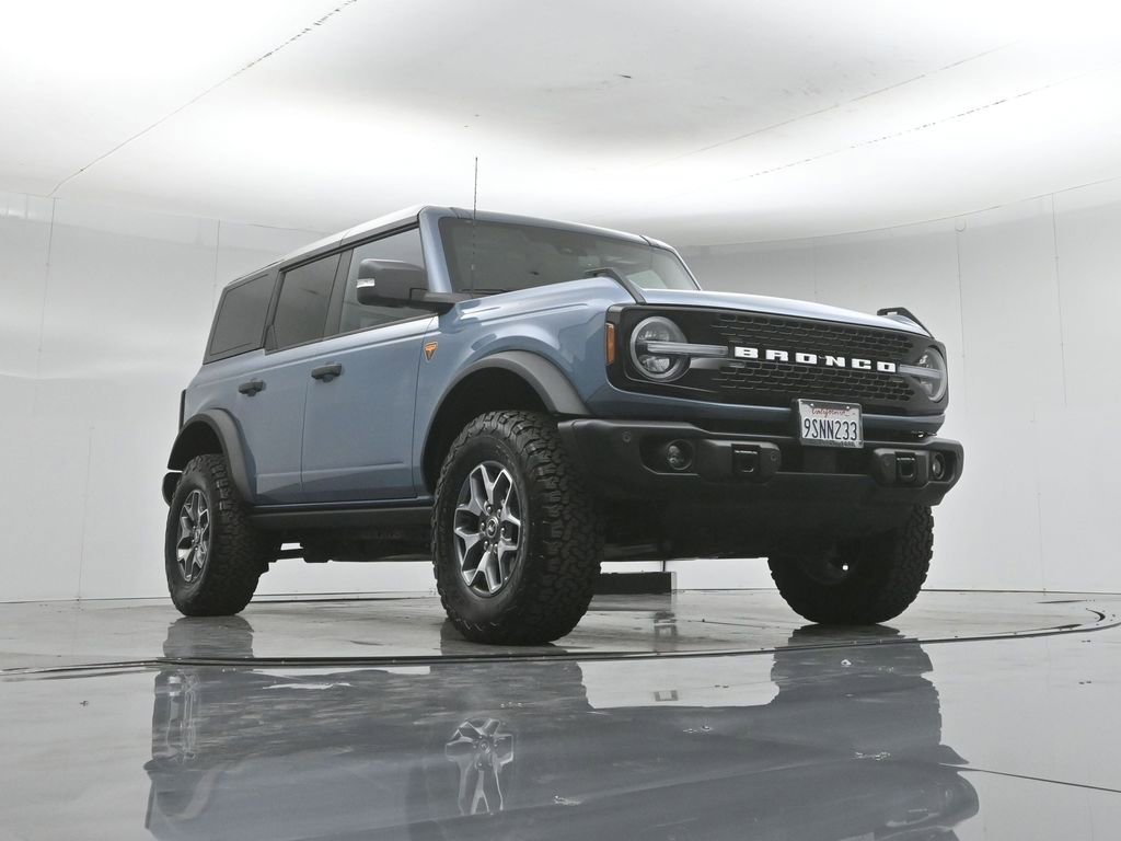 Certified 2025 Ford Bronco Badlands AWD/4WD image 49
